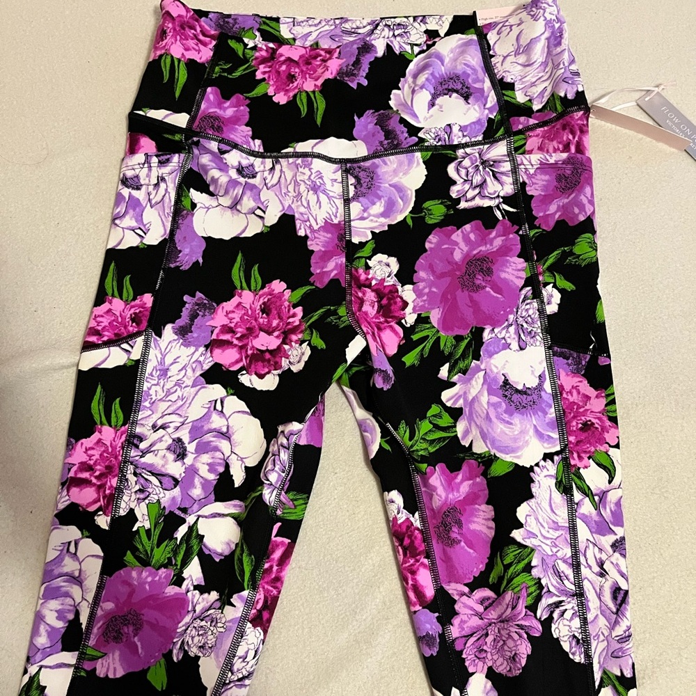 Leggings with pockets work out